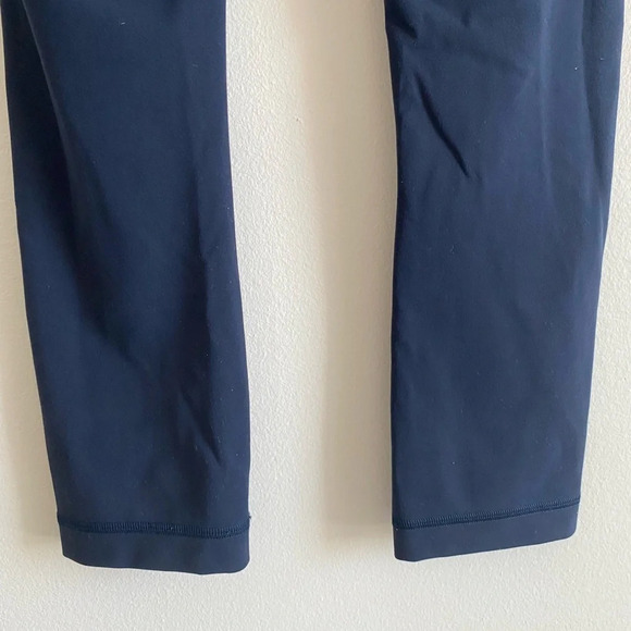 LULULEMON Wunder Train High-Rise Crop 22 1/2” True Navy  Size 2 - Picture 8 of 15